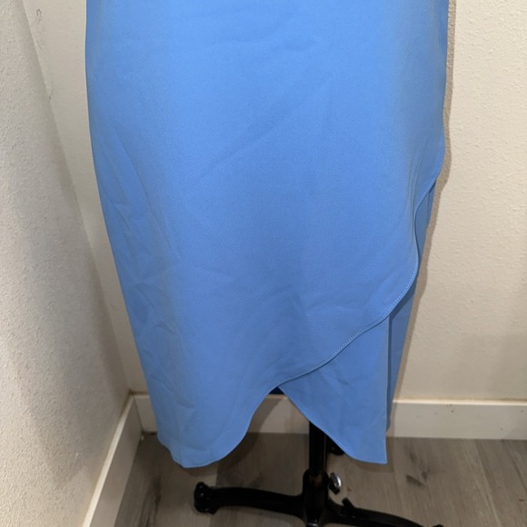 Alice + Olivia Kristy Halter High Low Dress Blue Size 6 Open Back Sleeve Less - Picture 4 of 10